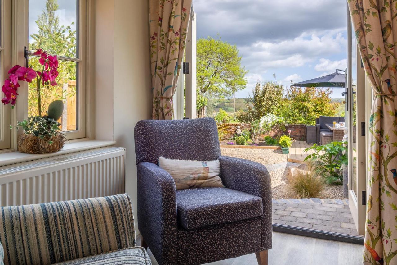 Immaculate Luxury Retreat In Pretty Village With Great Pubs - Box Valley Cottage Stoke-by-Nayland Exterior foto